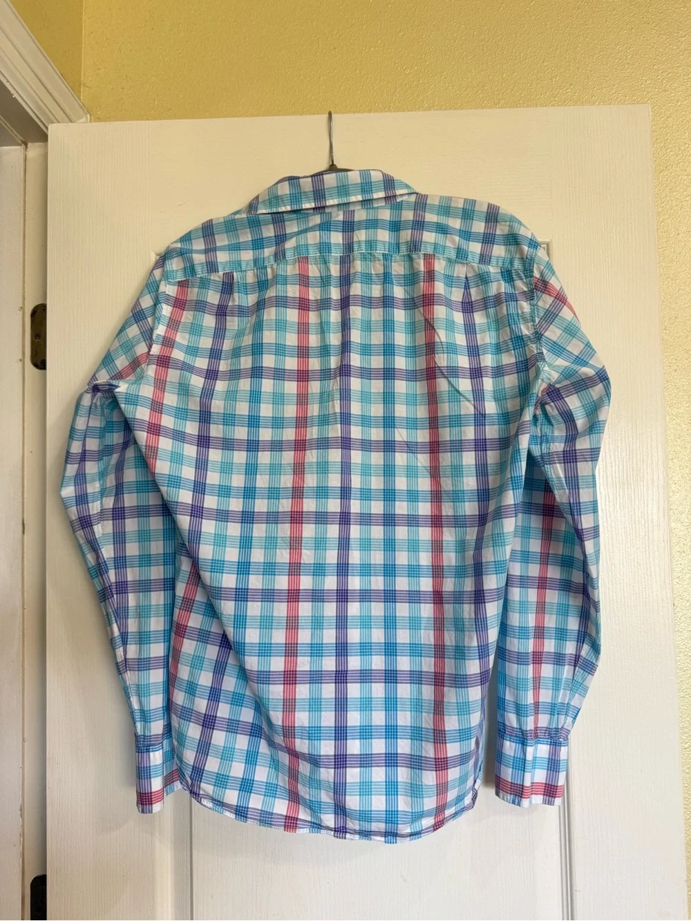 J.Crew Men’s Medium Slim Fit Lightweight Plaid Button Down Shirt 100% Cotton